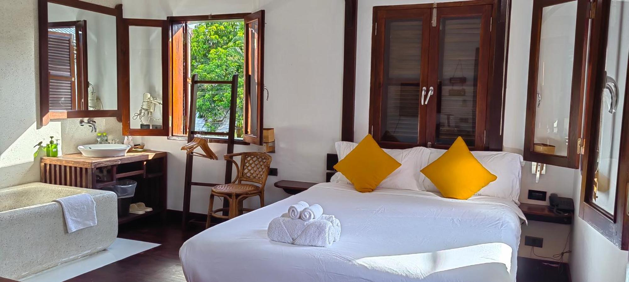 Ancient Luangprabang Hotel Exteriör bild